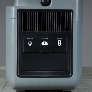 Портативная электростанция FUBAG AS 2400i (аккумулятор LiFePO4) в Костроме фото